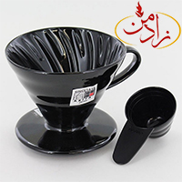 ابزار قهوه دمی هاریو V60 ساخت ژاپن برای تهیه قهوه های دمی نسل سوم می باشد. هاریو وی 60 ابزار ظریف و ساده دم آوری قهوه است.