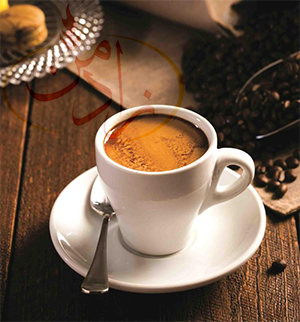 اسپرسو بر اساس یک تحقیق سوئدی منتشر شده از طرف سوزانا لارسن ، مشخص شده نوشیدن دست کم یک فنجان قهوه اسپرسو در روز خطر سکته های مغزی و گرفتگی های عروقی را کاهش میدهد.